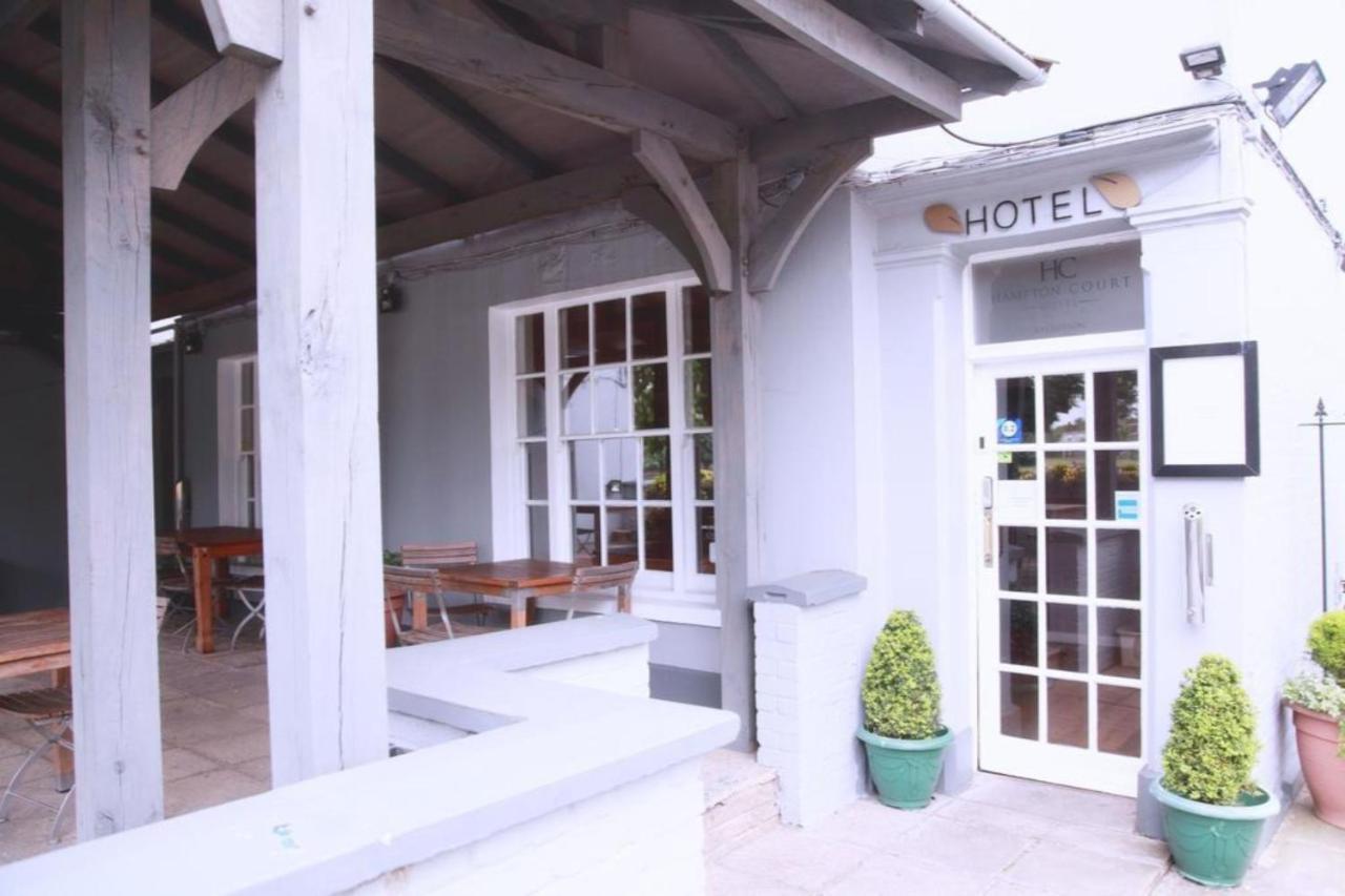 Hampton Court Hotel East Molesey Exterior photo