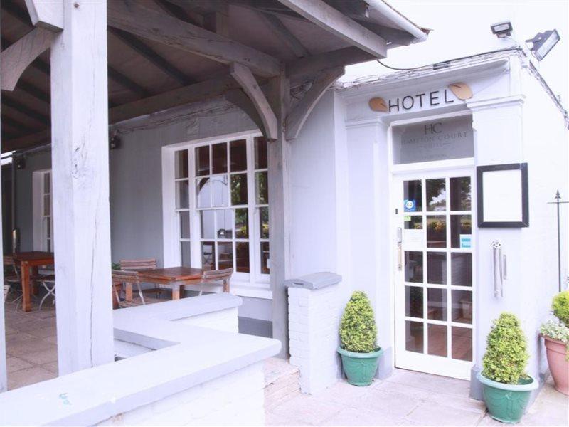 Hampton Court Hotel East Molesey Exterior photo
